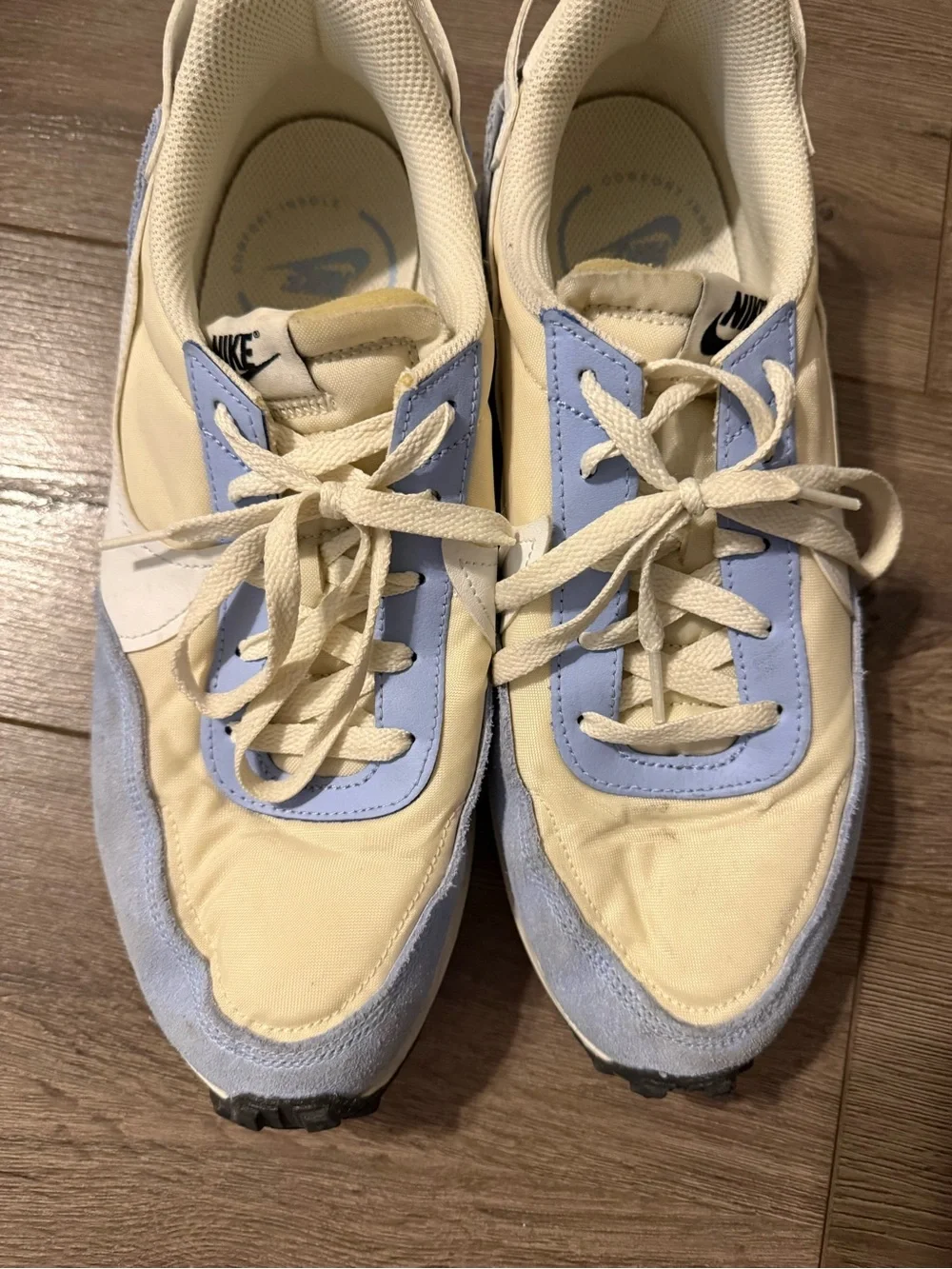 Nike waffle debut Cream and Pale Blue Sneakers